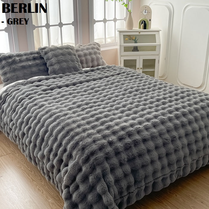 BERLIN RABBIT FAUX FUR BLANKET