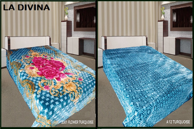 LA DIVINA