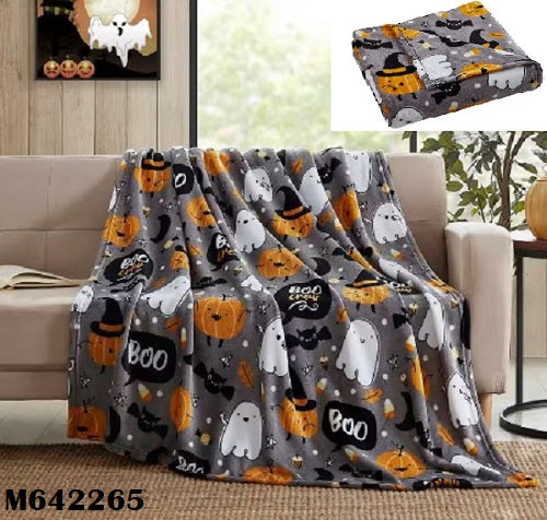 HALLOWEEN TRHOW BLANKET - Main Image