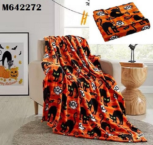 HALLOWEEN TRHOW BLANKET